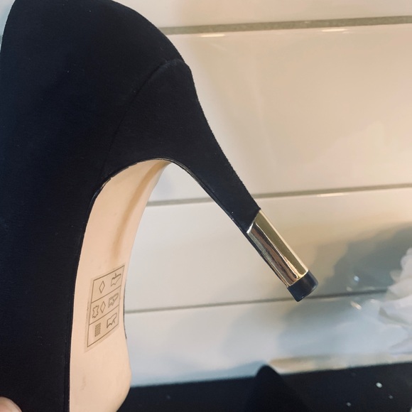 Aldo Suede Gold Accent Heels - Picture 7 of 8